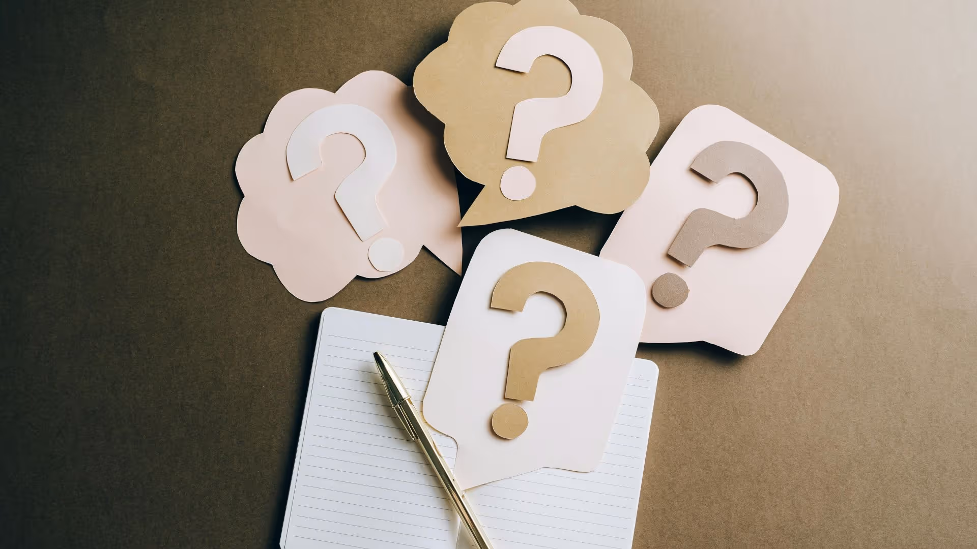 Ghostwriter FAQ: Die 15 häufigsten Fragen von Studierenden